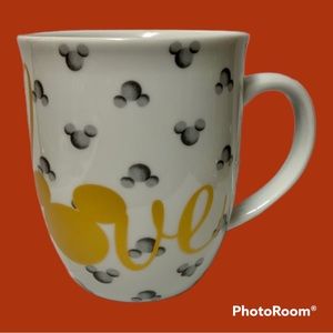 Disney 90th anniversary mug love new